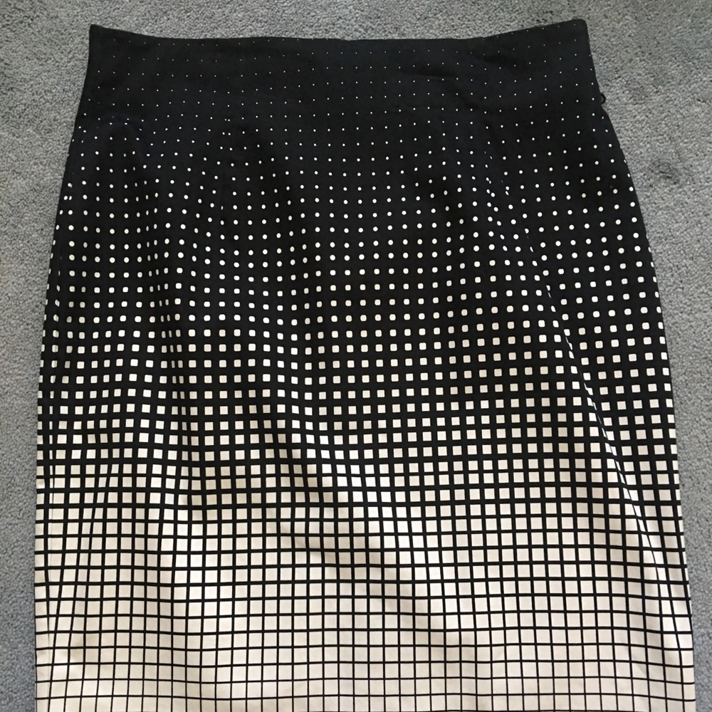 Women’s pencil skirt size 14